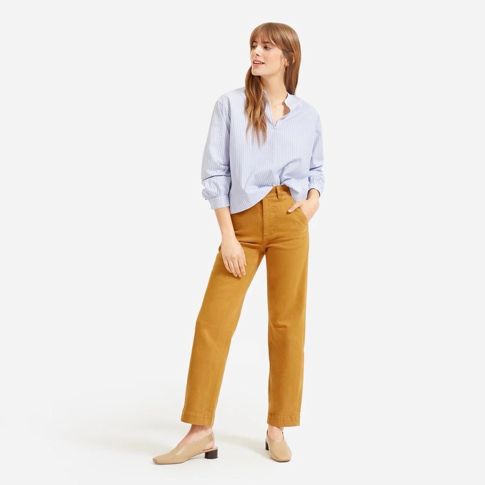 Everlane Cropped Straight-Leg Pants in Mustard